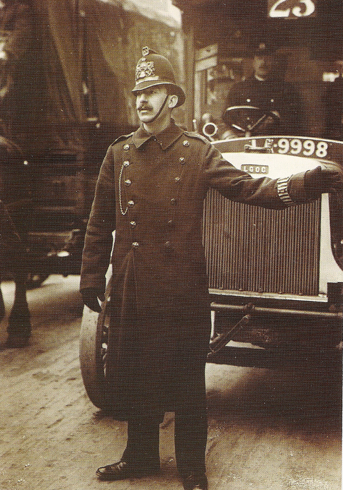 This uniform of this London traffic duty policeman, pictured on a popular postcard photograph, is typical of the early-1910s -<small>Jayne Shrimpton<small>