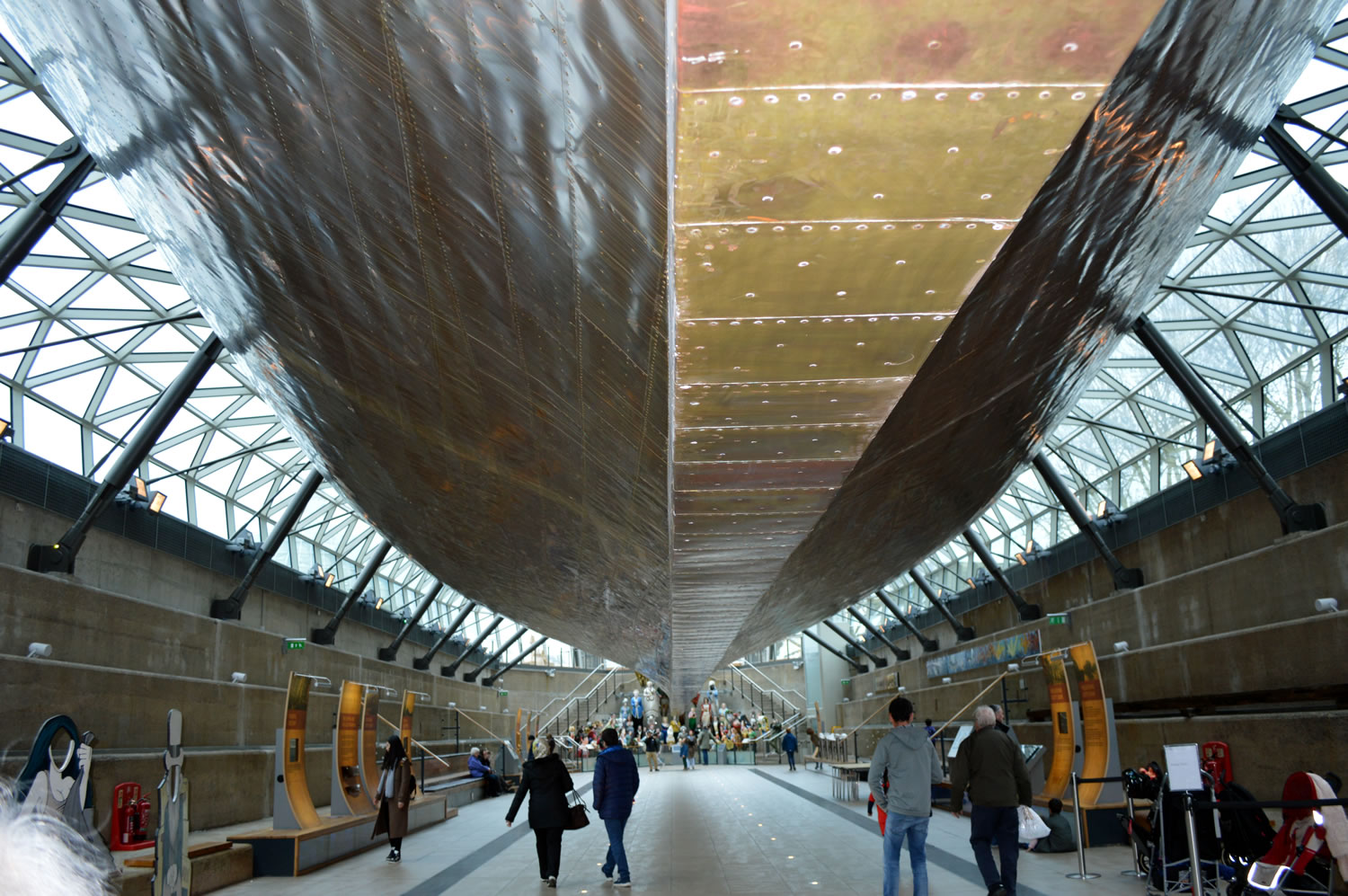 Modern drydock museum underneath the copper plated hull of the Cutty Sark. Image: Nick Thorne 2018