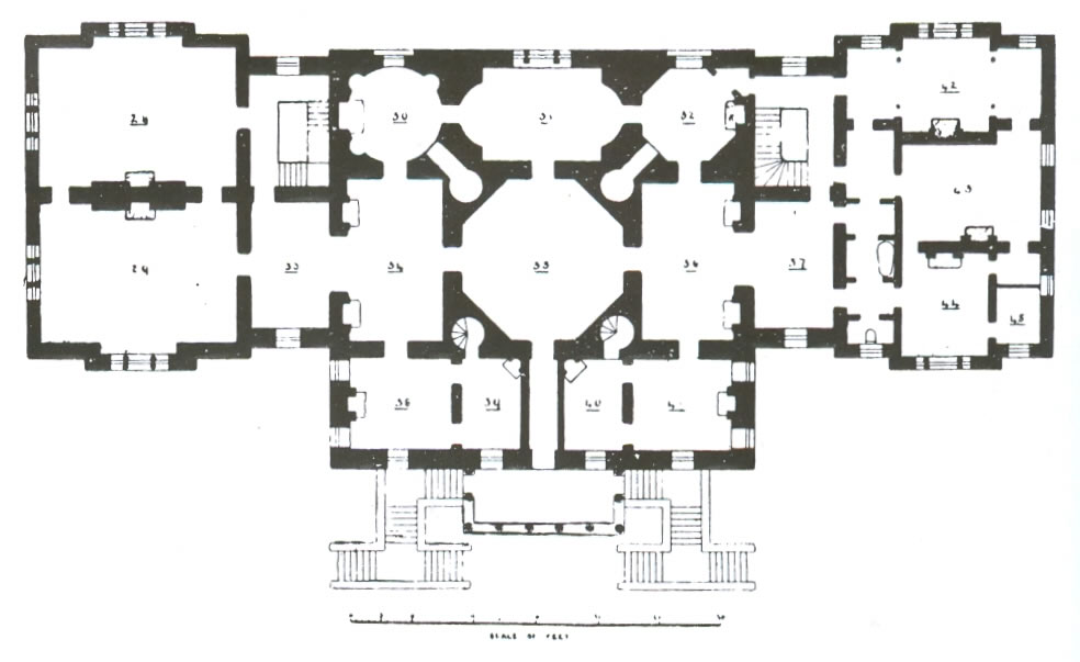 Floor plan of Chiswick House with additional wings (Chivalrick1/CC BY-SA
		https://creativecommons.org/licenses/by-sa/3.0)