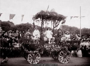 Battle of the flowers (Battle of Flowers, C1910, Horse drawn wagon, Jersey)