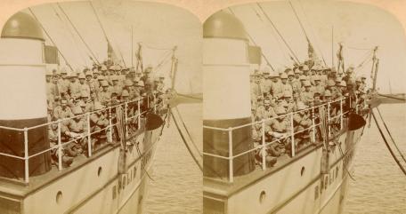 Boer War - Loyal Colonials - New South Wales Mounted Rifles, bound for South Africa (3d, Australia, Boer War, Mounted Rifles, New South wales, on board, Regiment, Roslin Castle, Ship, South Africa)