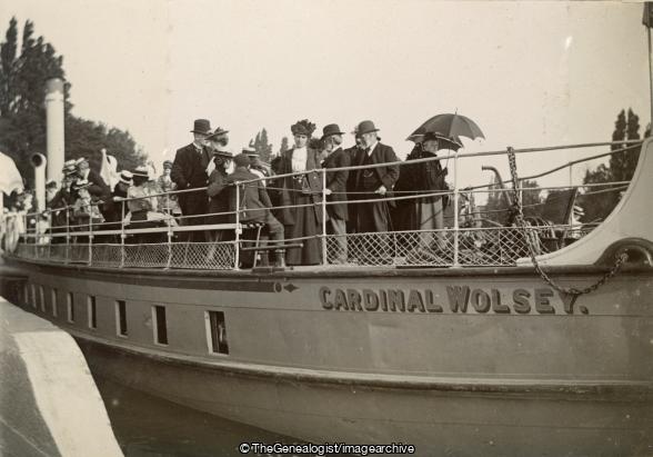 Cardinal Wolsey Steam Boat 1901 (1901, Cardinal Wolsey , England, London, Steam Boat, Thames)