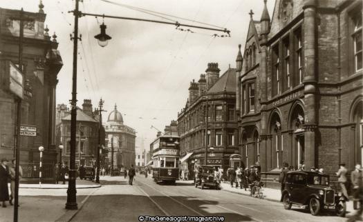 Commercial Street Halifax C1930 (C1930, Car, commercial street, England, halifax, Post Office, Yorkshire)