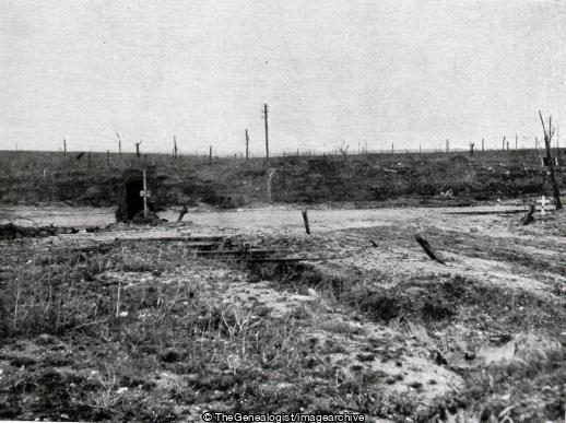 Cross roads West of Longueval and Delville Wood (1/2nd London Division, 47th Division, Delville Wood, France, Longueval, Picardie, WW1)