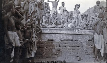 Crowd at historic site (India, Religous Site)