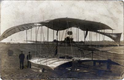 Early Aircraft Wivenhoe Flyer (Aircraft, Biplane, Flying, Pilot, Wivenhoe, Wivenhoe Flyer)