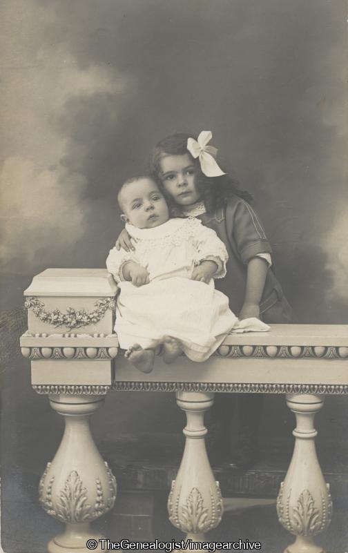 Edna and Hat maybe 1916 (1916, baby, Edna, family, Girl, Hattie)