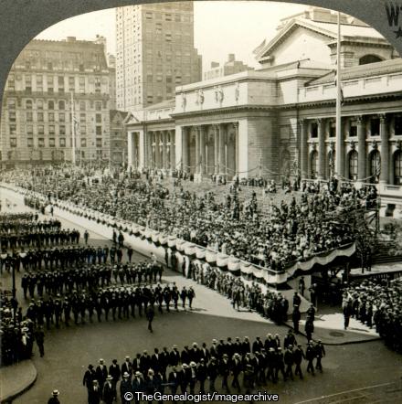For Five Hours New Yorks Citizen Army Poured by Reviewing Stand Twenty Men Abreast (3d, Fifth Avenue, Library, Manhattan, New York, New York Public Library, New York State, parade, U.S.A.)