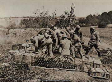 French 75 in Action (75mm Field Gun, Artillery, France, French, Weapon, WW1)