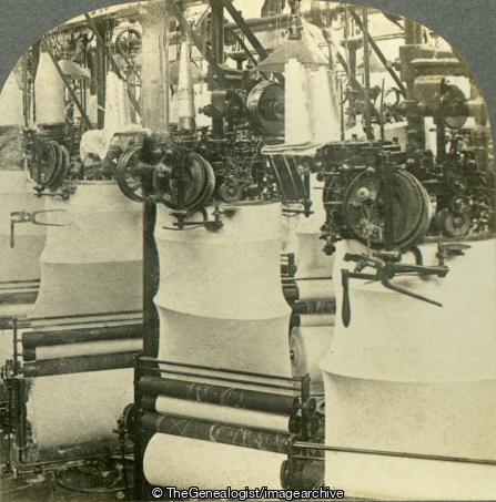 Knitting machines at Work in the Wolsey Woollen Factory, Leicester, England (3d, Knitting machine, Leicester, Wolseley Wool Factory, Wolsey Woollen Factory)