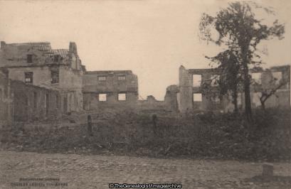 L'Ecole Agricole at Berthonval is entirely destroyed WW1 (Agricultural College, Berthonval, C1915, France, Nord-Pas de Calais, Ruins, WW1)