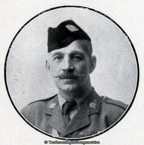 Lieut and QM (formerly Regimental Sergeant Major) James Kelly (17th Battalion, Glasgow Commercials, Highland Light Infantry, Lieutenant, Quartermaster, RSM, WW1)