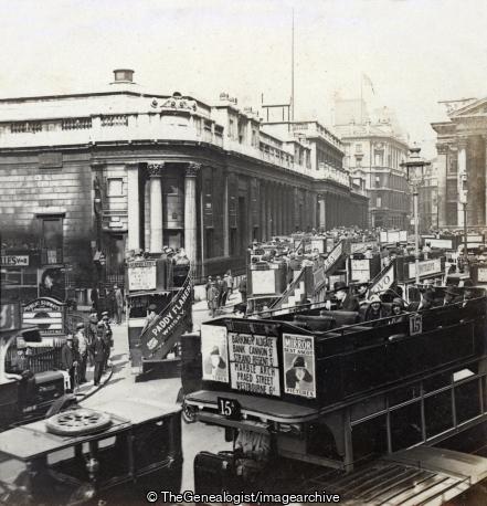 London Bank of England and Royal Exchange 1920 (Bank of England, C1920, City of London, England, London, Royal Exchange)