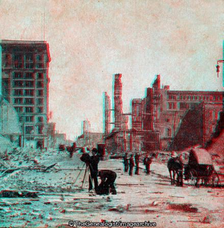 Looking up Grant Avenue from Market Square (1906, 3d, California, Earthquake, Grant Avenue, Horse and Buggy, Market Square, Photographer, San Francisco, U.S.A.)