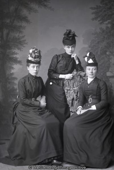 Mrs Archers Gothic Group 3 No 12180 (1888, Gothic, hat, Hills & Saunders, Mrs Arches, studio, Victorian)