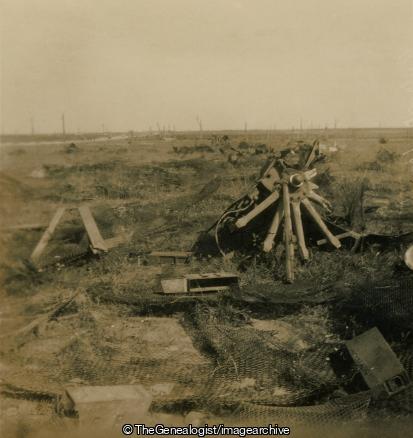 No. 29 - On the Battle-field, Ypres (3d, Battlefield, Belgium, C1919, West Flanders, WW1, Ypres)