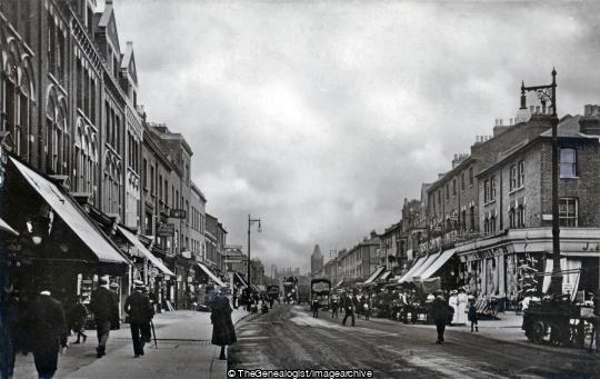 Northcote Road Clapham Junction (1/2d, 1909/10/20, 22 Bury New Road , Battersea, boater, Bolton, Bute, Clapham Junction, H, hand cart, Lancashire, Lorry, Northcote Road, omnibus)