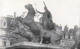Queen Boudica Statue Westminster Bridge (London, Queen Boudica Statue, Westminster, Westminster Bridge)