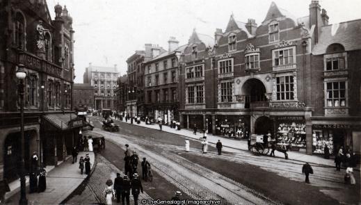 Queen Square Wolverhampton 1917 ( Queen Square, Empire Palace, Wolverhampton)