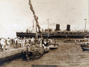 SS Maloja at Aden (Aden, C1930, Dhow, P&O, SS Maloja, Yemen)