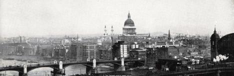St Pauls from Southwark (London, Southwark, St Pauls Cathedral)