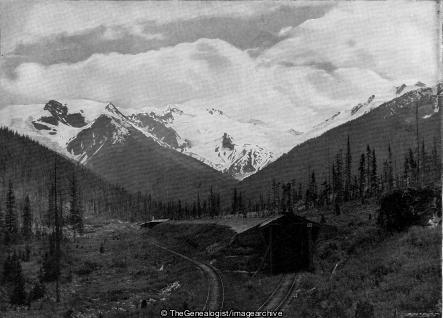 The Summer and Winter Tracks Canadian Pacific Railway (Canada, Canadian Pacific Railway, Rockies)
