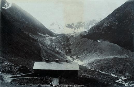 Top of Zogi La Dak Bungalow (Dak Bungalow, Glacier, India, Kashmir, Zoji La)