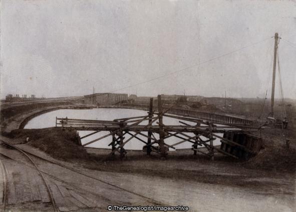Trestle Bridge and Swinging Derrick (1907, Bridge, Derrick, England, Essex, Shoeburyness, Trestle Bridge)