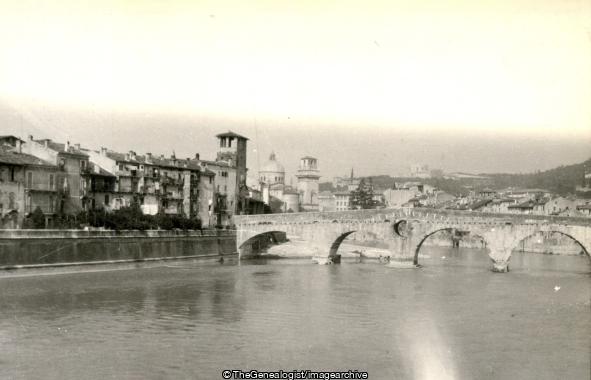 Verona Bridges (Adige, Bridge, Italy, Ponte Pietra, River
, Verona)