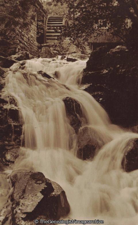 Waterfall at Trefriw (Trefriw, Trefriw Woollen Mills, Wales, Waterfall, Waterwheel)