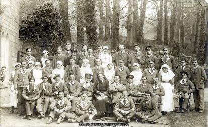WW1 Patients and Nurses Farncombe House Red Cross Hospital C.1917 (Farncombe House, Nurse, Red Cross Hospital, Worcestershire, WW1)