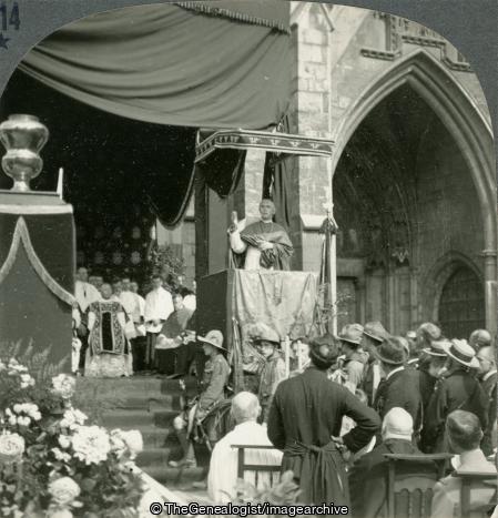 WWI - Cardinal Mercier at Dinant (3d, Belgium, Cardinal Mercier, Cathedral, Dinant, WW1)