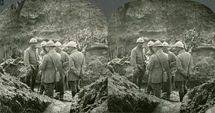 WWI - Tatoi Trenches in the Croisettes Wood Showing Officers in Consultation Just Half an Hour Before the Attack on the Somme Line (1916, 3d, Battle of the Somme, Consultation, Croisettes Wood, Tatoi Trenches, Trench, WW1)